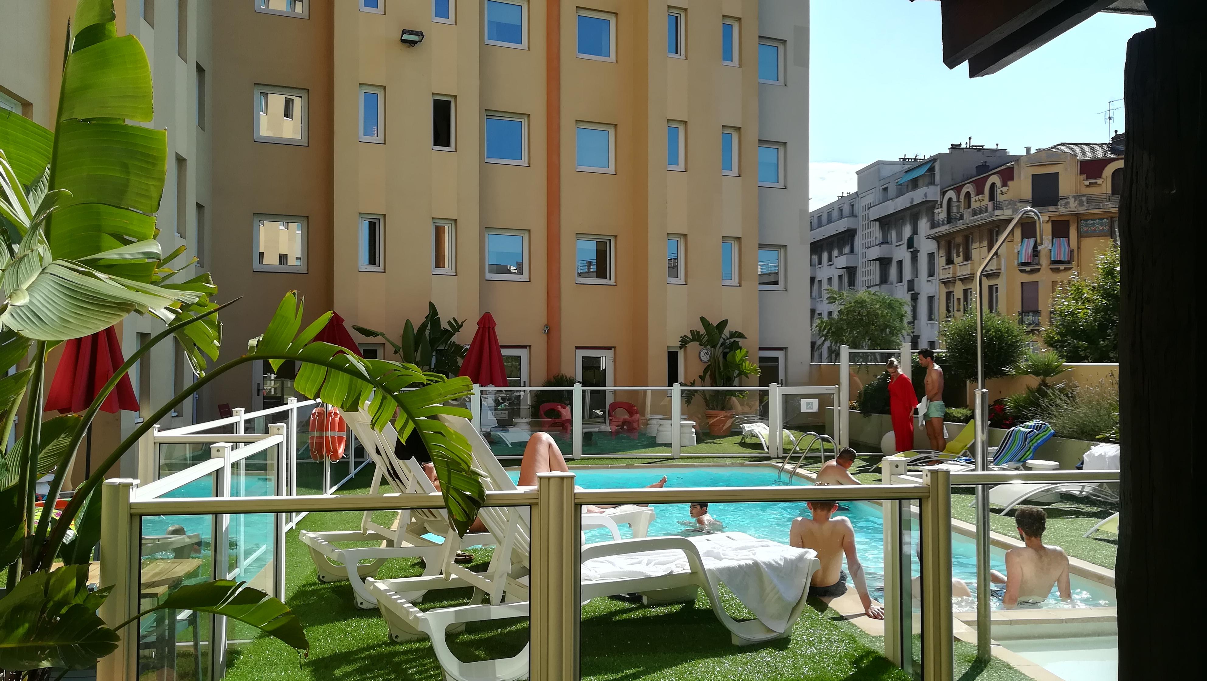 Ibis Centre Gare Hotell
